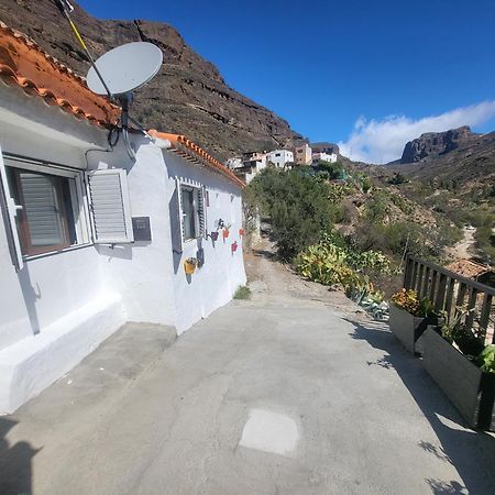 Casa Rural Los Pinares El Juncal De Tejeda Luaran gambar