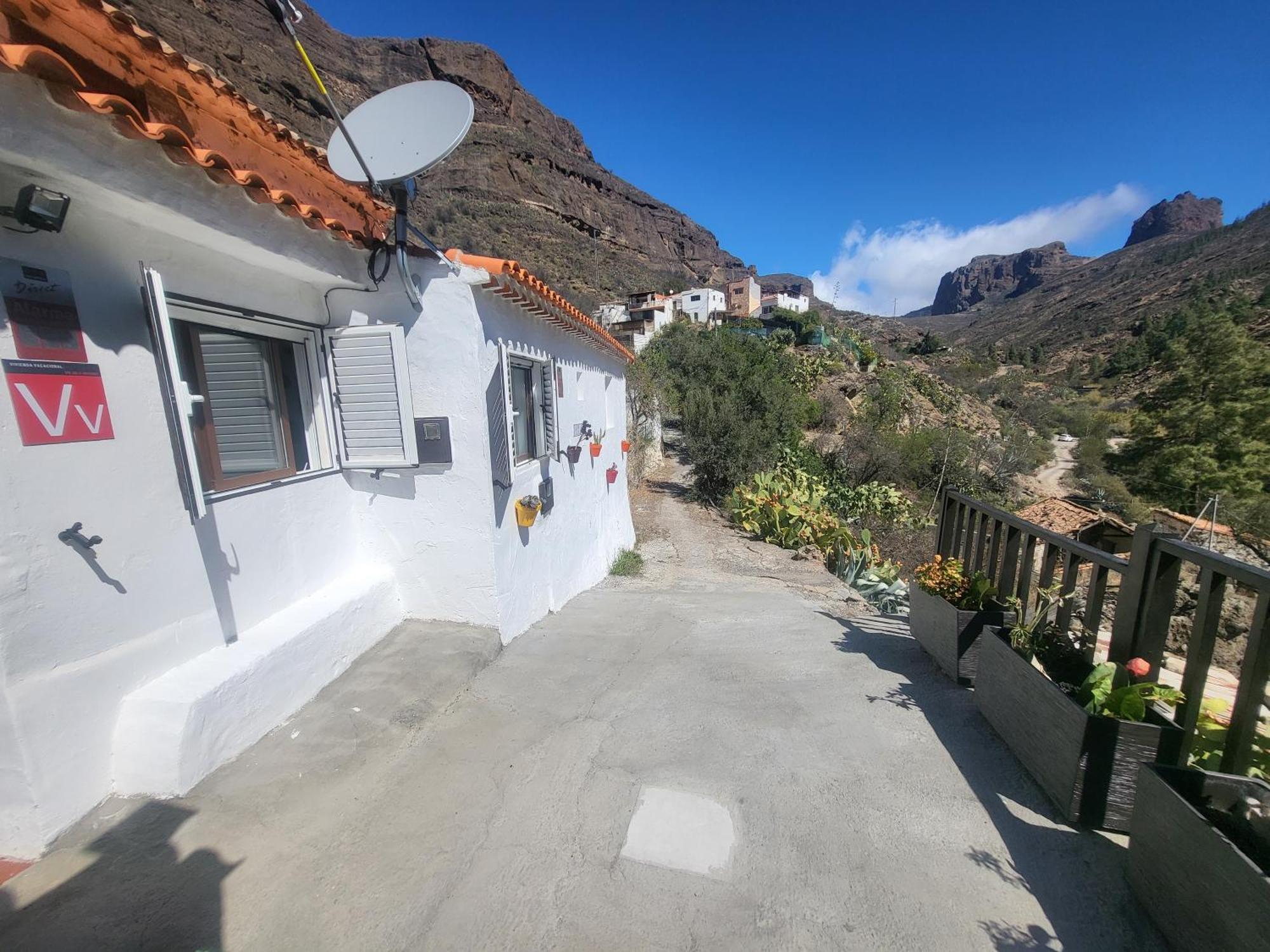 Casa Rural Los Pinares El Juncal De Tejeda Luaran gambar
